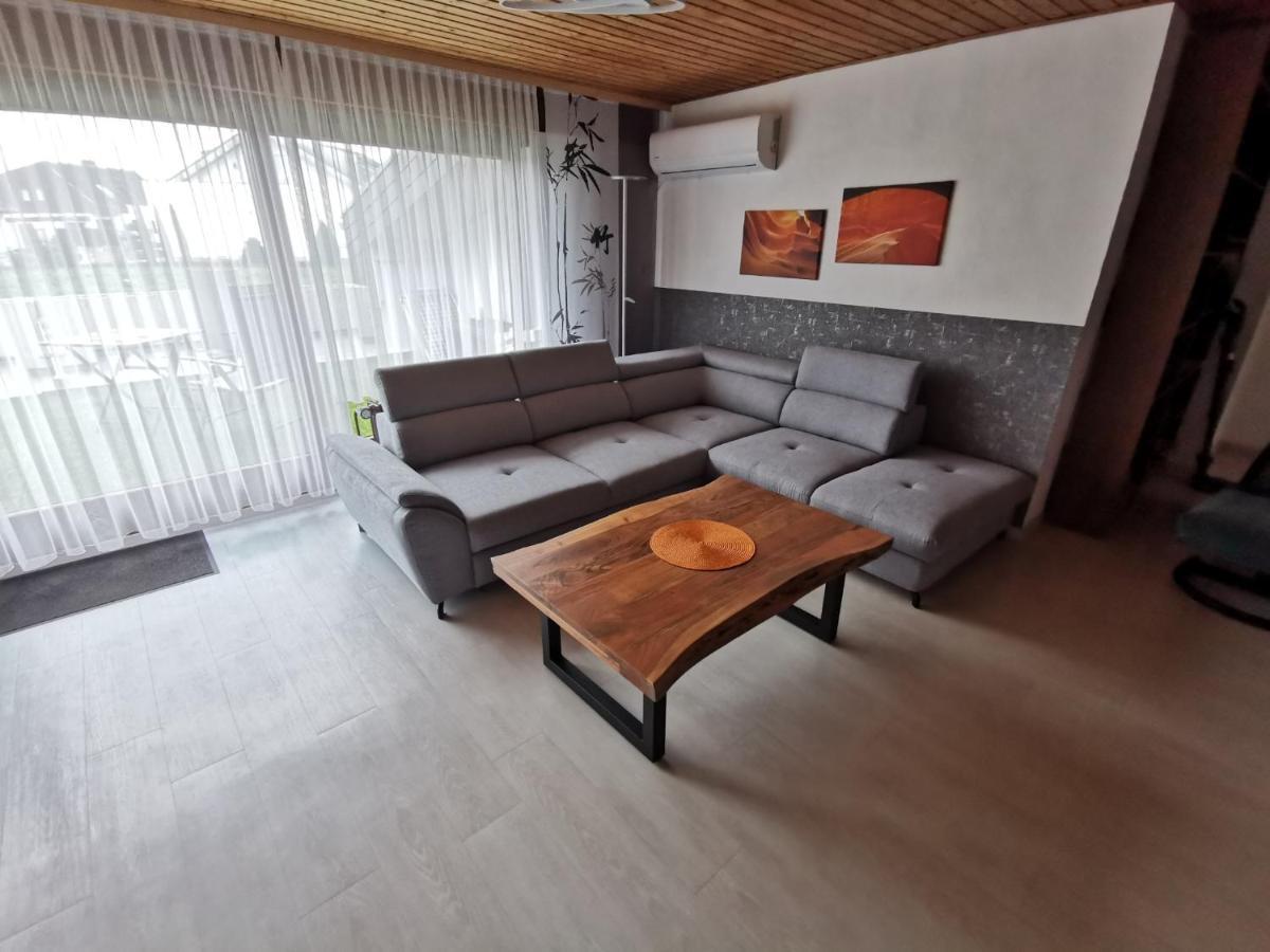 Ferienwohnung Sinsheim-Duehren Exteriör bild